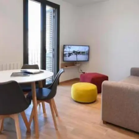 Bergo Apartman Girona